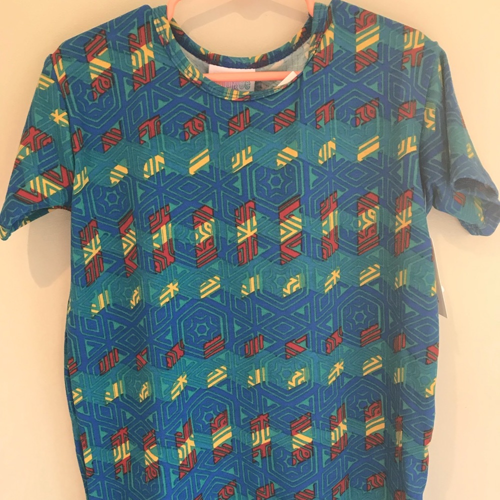 Nwt LuLaRoe Gracie tee